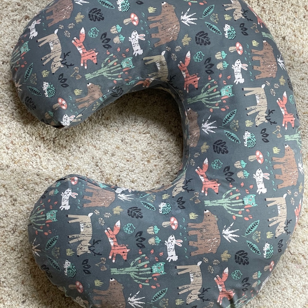 Boppy Pillow - Nursing - Woodland animal